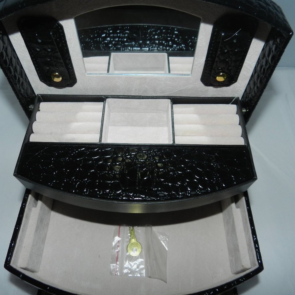 JW London Jewlery Case Black Moc Croc - Picture 6 of 8